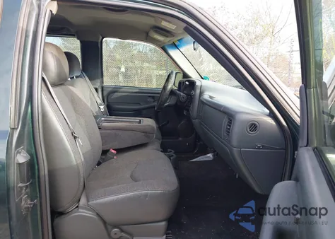 2002 GMC Sierra 1500 Standard from USA, damaged, VIN 2GTEC19V121411609